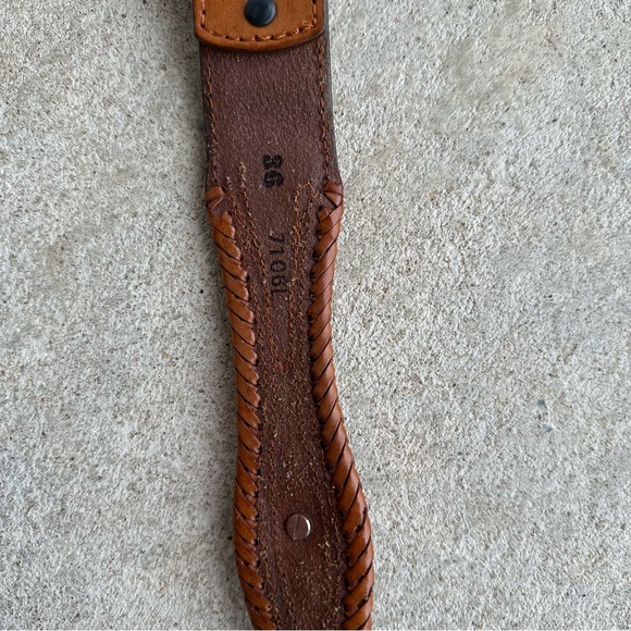 Men’s Authentic Tony Lama Vintage Brown Braided Western Leather Concho Belt 36 - Picture 5 of 16
